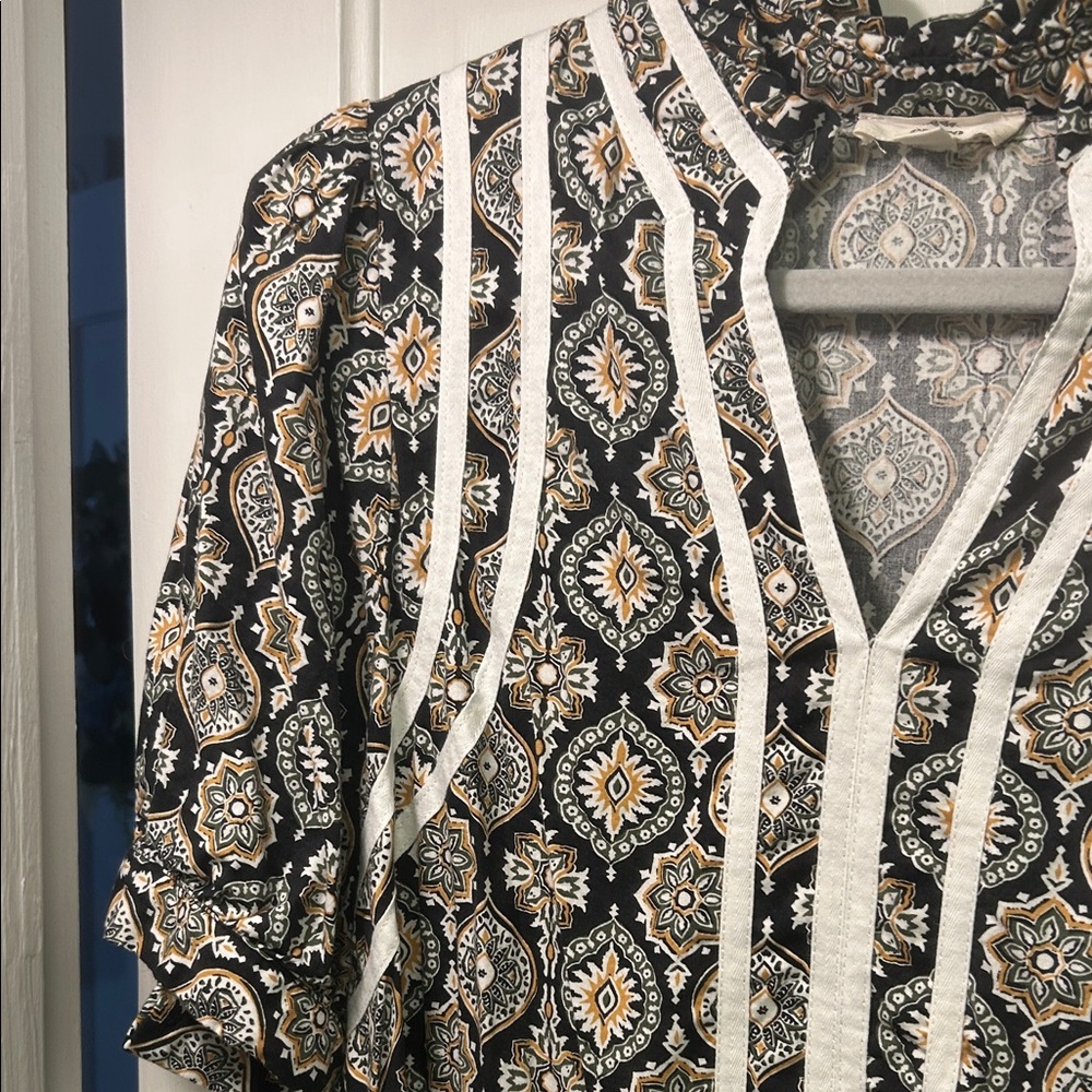 Entro Multicolor Patterned Dress - Picture 5 of 7